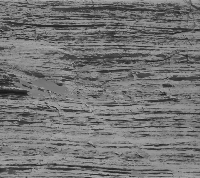 Sol 3067: Mast Camera (Mastcam)