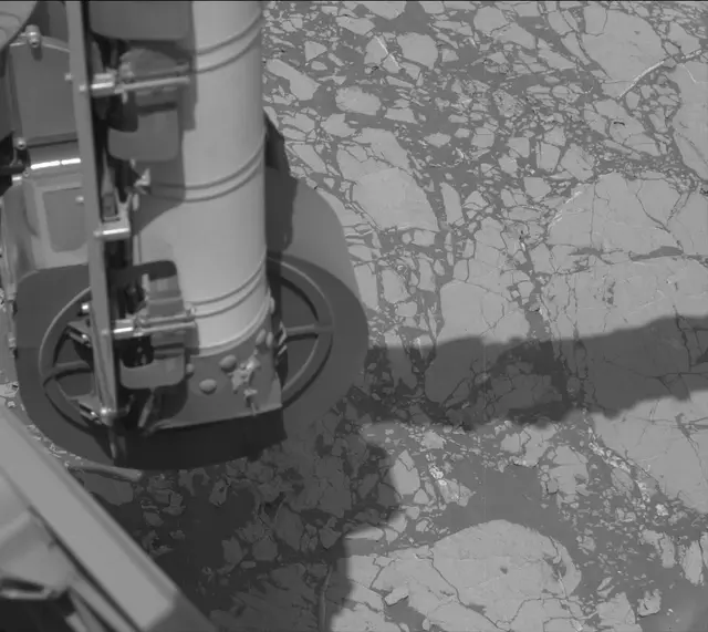 Sol 3068: Mast Camera (Mastcam)