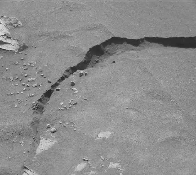 Sol 3069: Mast Camera (Mastcam)