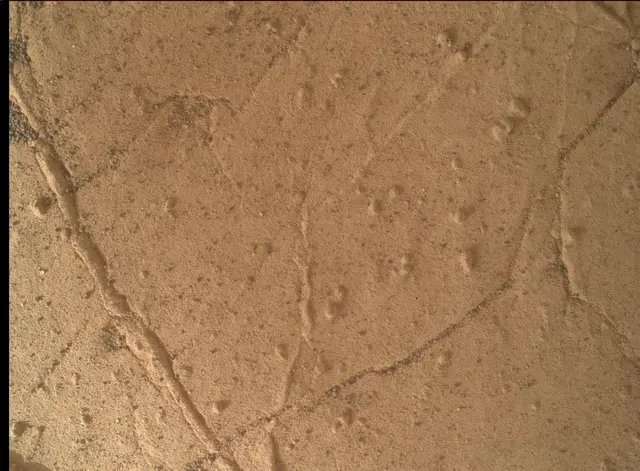 Sol 3069: Mars Hand Lens Imager (MAHLI)