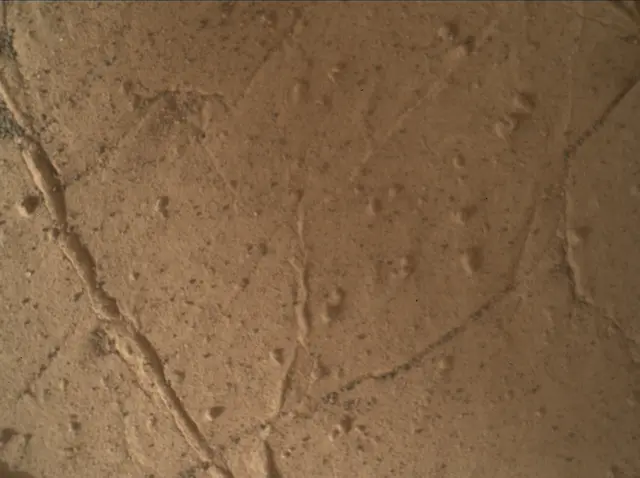 Sol 3069: Mars Hand Lens Imager (MAHLI)