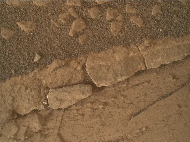 Sol 3069: Mars Hand Lens Imager (MAHLI)