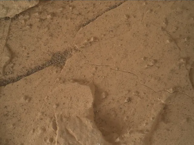 Sol 3069: Mars Hand Lens Imager (MAHLI)