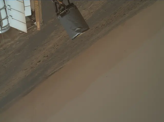 Sol 3070: Mars Hand Lens Imager (MAHLI)