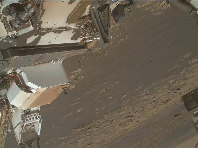 Sol 3070: Mars Hand Lens Imager (MAHLI)