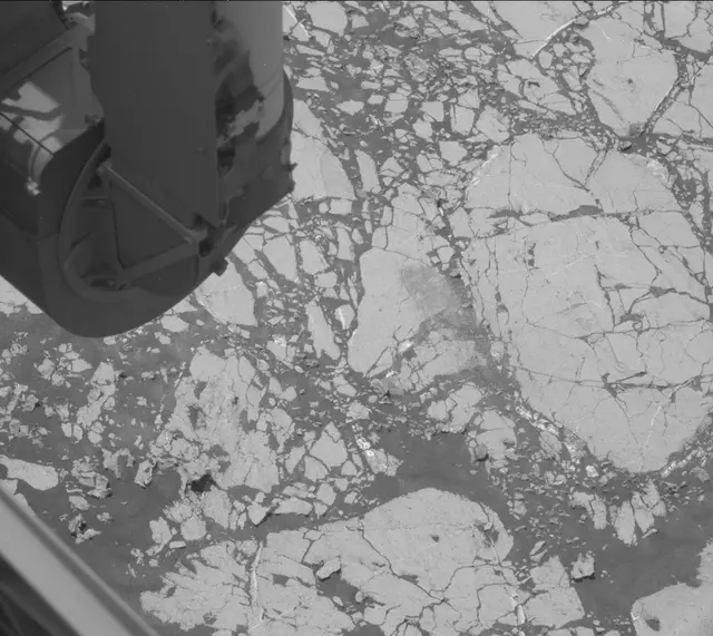 Sol 3072: Mast Camera (Mastcam)