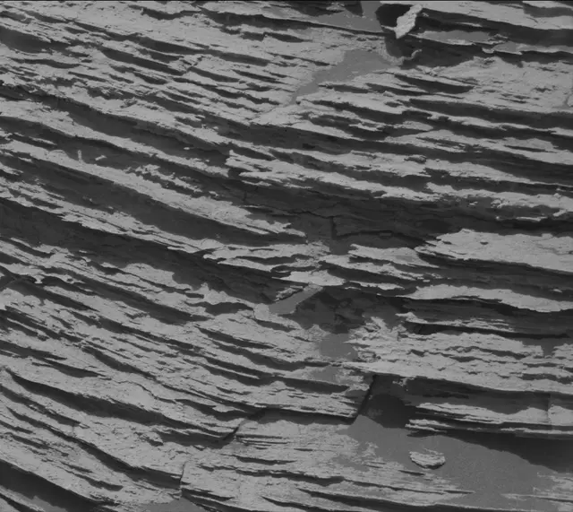Sol 3074: Mast Camera (Mastcam)
