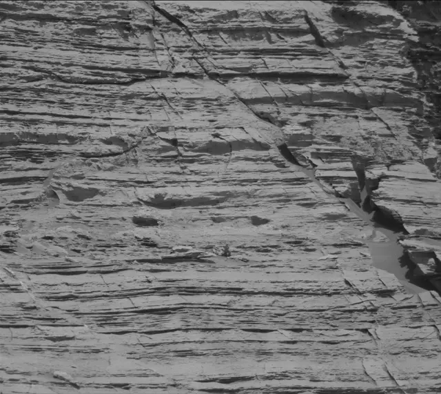 Sol 3074: Mast Camera (Mastcam)