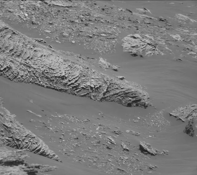 Sol 3074: Mast Camera (Mastcam)