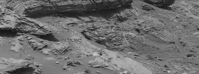 Sol 3076: Mast Camera (Mastcam)