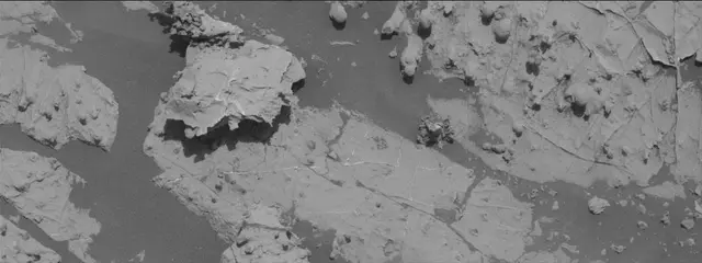 Sol 3076: Mast Camera (Mastcam)