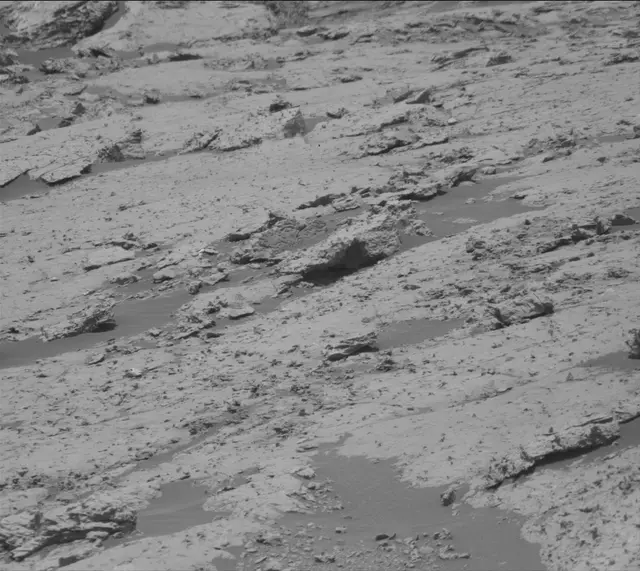 Sol 3076: Mast Camera (Mastcam)