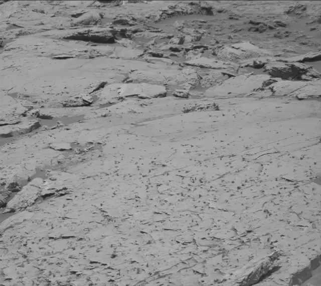 Sol 3076: Mast Camera (Mastcam)