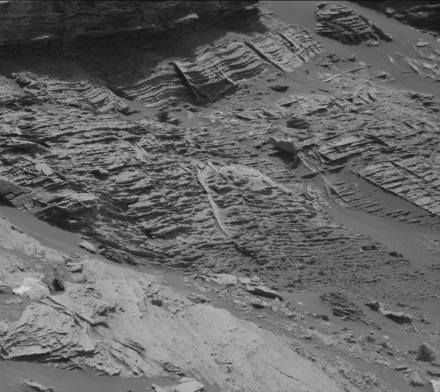 Sol 3076: Mast Camera (Mastcam)