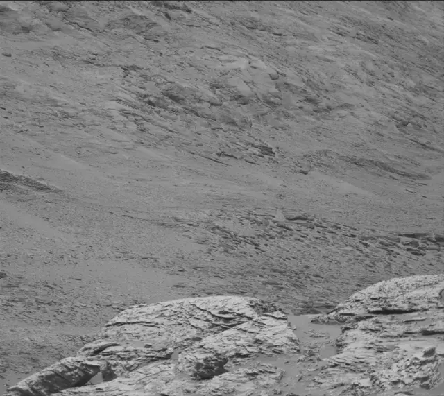 Sol 3076: Mast Camera (Mastcam)