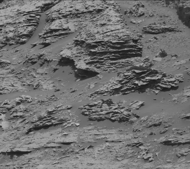Sol 3076: Mast Camera (Mastcam)