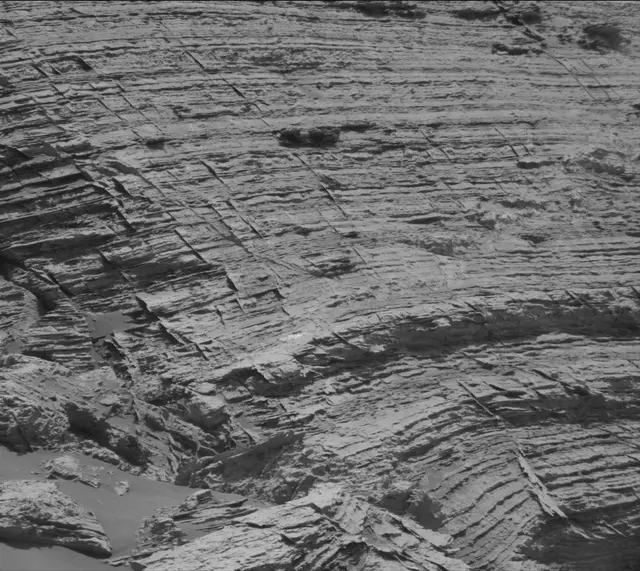 Sol 3076: Mast Camera (Mastcam)