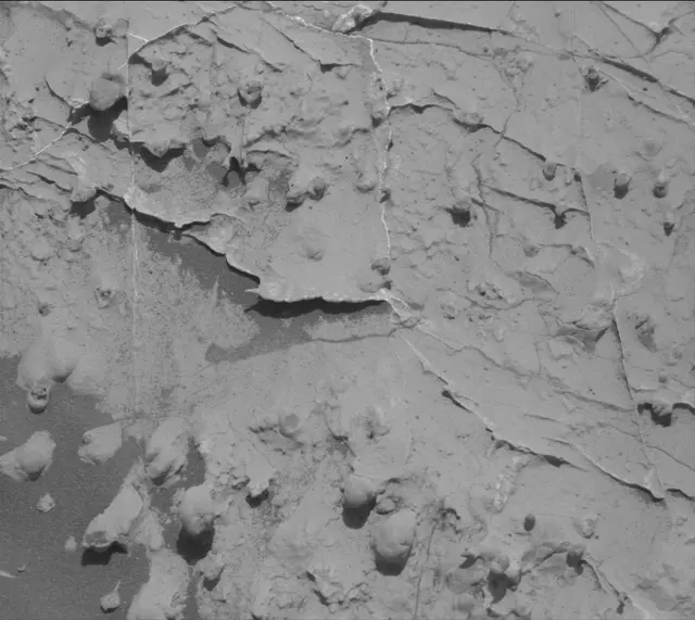 Sol 3076: Mast Camera (Mastcam)