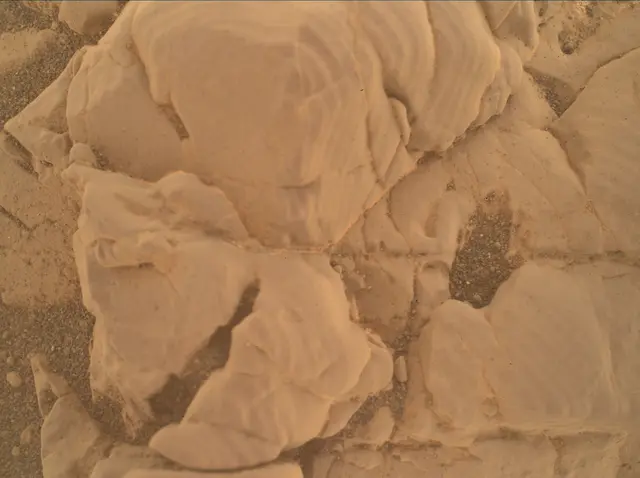 Sol 3076: Mars Hand Lens Imager (MAHLI)