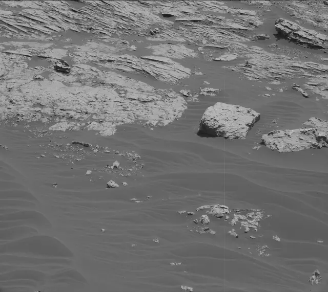 Sol 3078: Mast Camera (Mastcam)