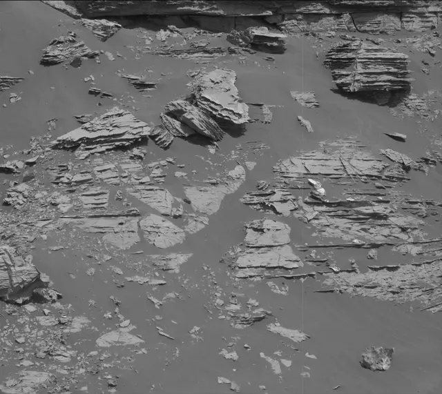 Sol 3078: Mast Camera (Mastcam)