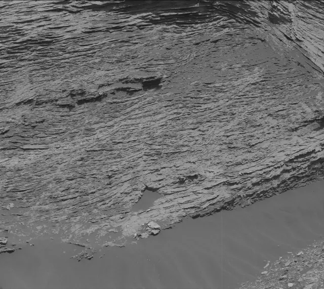 Sol 3078: Mast Camera (Mastcam)