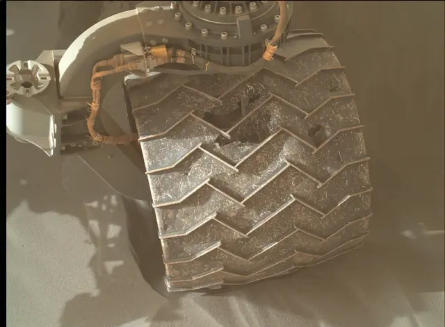 Sol 3078: Mars Hand Lens Imager (MAHLI)