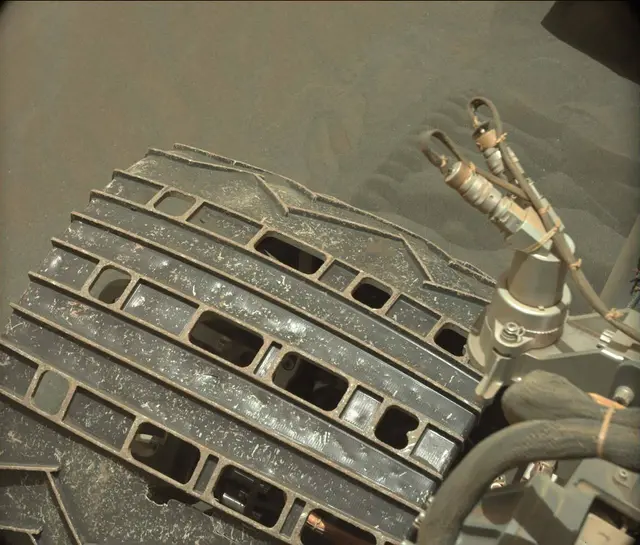 Sol 3079: Mast Camera (Mastcam)