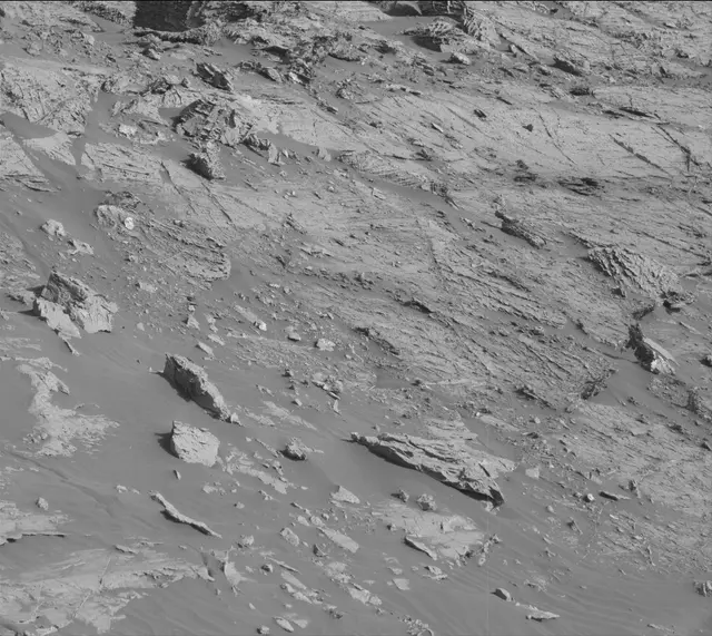 Sol 3079: Mast Camera (Mastcam)