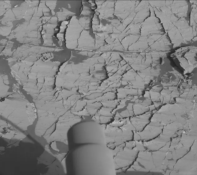 Sol 3079: Mast Camera (Mastcam)