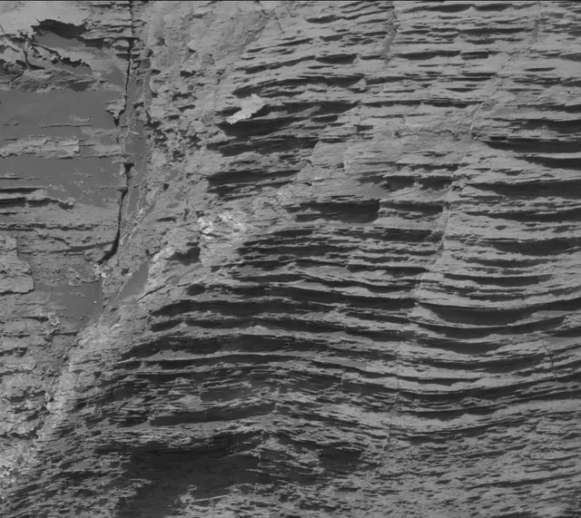 Sol 3079: Mast Camera (Mastcam)