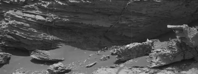 Sol 3081: Mast Camera (Mastcam)