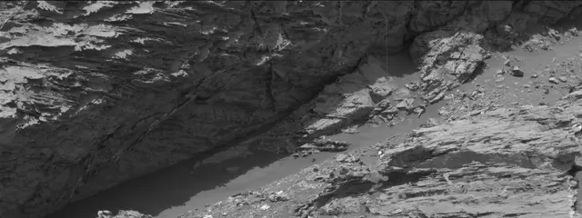 Sol 3081: Mast Camera (Mastcam)