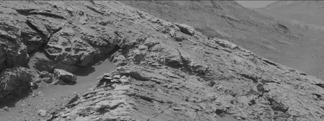 Sol 3081: Mast Camera (Mastcam)