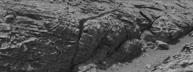 Sol 3081: Mast Camera (Mastcam)