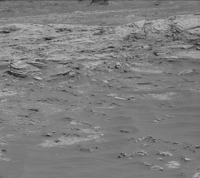 Sol 3081: Mast Camera (Mastcam)