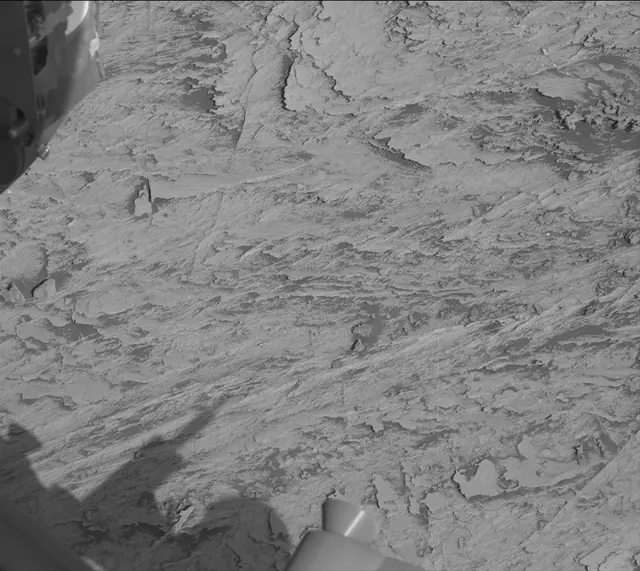 Sol 3081: Mast Camera (Mastcam)