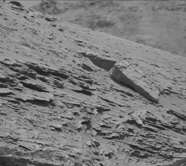 Sol 3081: Mast Camera (Mastcam)