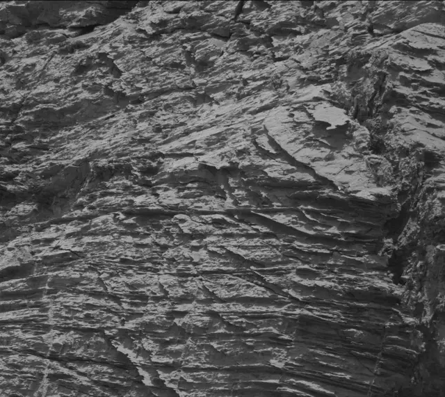 Sol 3081: Mast Camera (Mastcam)
