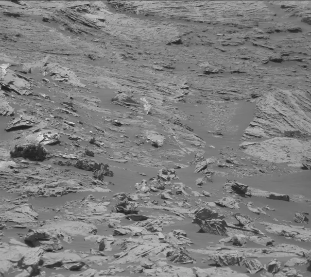 Sol 3081: Mast Camera (Mastcam)
