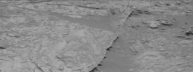 Sol 3083: Mast Camera (Mastcam)