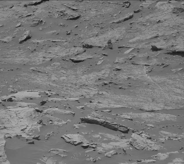 Sol 3083: Mast Camera (Mastcam)