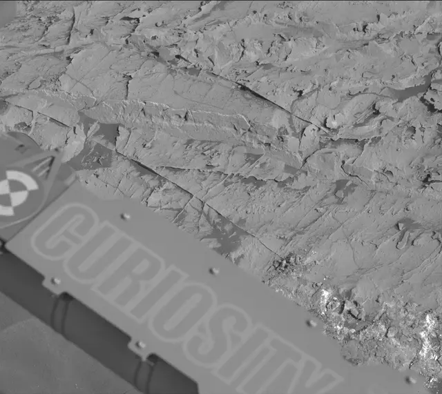 Sol 3083: Mast Camera (Mastcam)