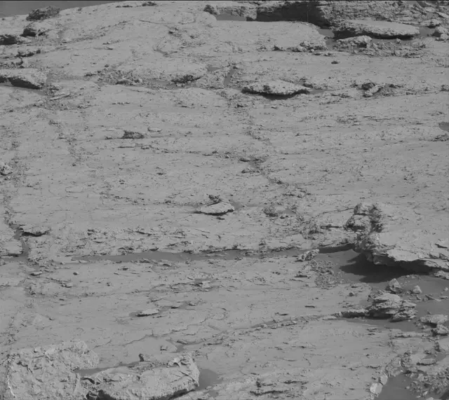 Sol 3083: Mast Camera (Mastcam)
