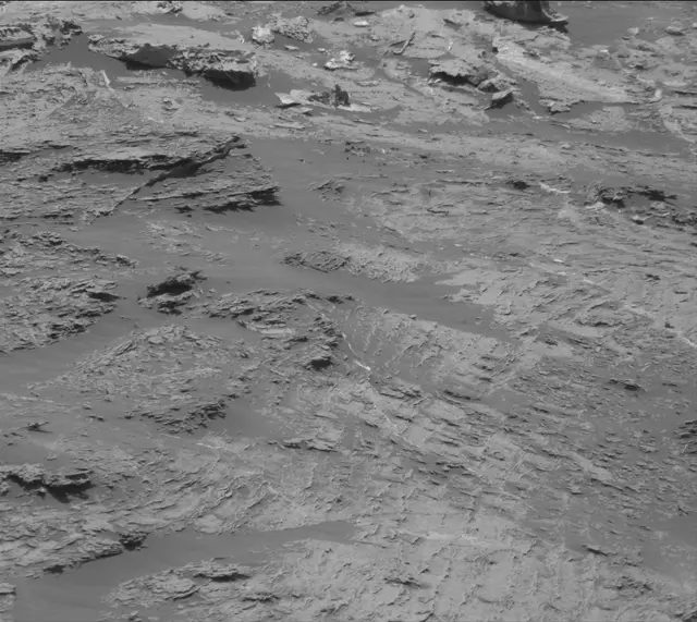 Sol 3083: Mast Camera (Mastcam)