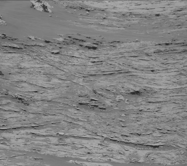 Sol 3083: Mast Camera (Mastcam)