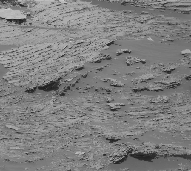 Sol 3083: Mast Camera (Mastcam)
