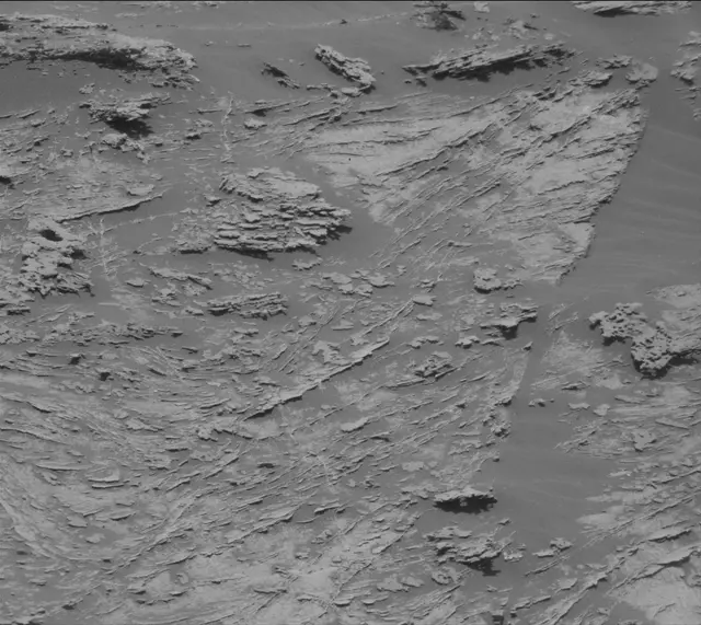 Sol 3083: Mast Camera (Mastcam)