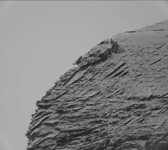 Sol 3083: Mast Camera (Mastcam)