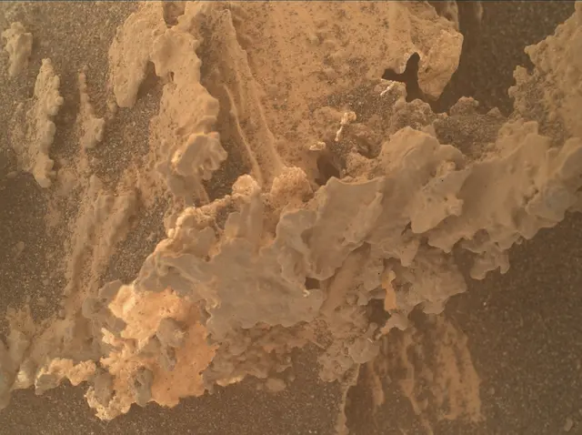 Sol 3083: Mars Hand Lens Imager (MAHLI)